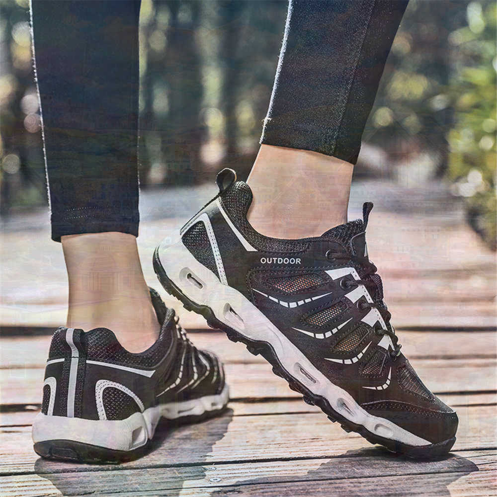 Sumer Round Tip Silver Sneaker - Streetwear Brand Vintage のレビューと価格